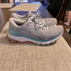 Womens ASICS  GT-1000 shoes